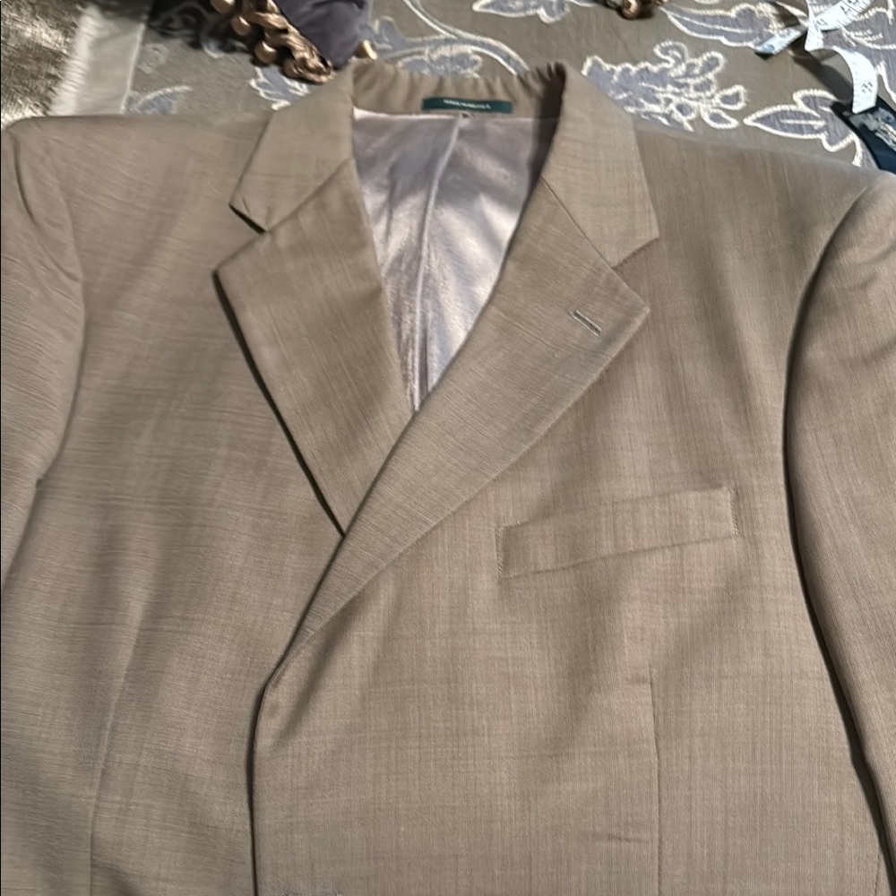 Classic Beige Men's Suit Jacket